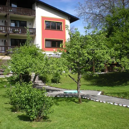Pensjonat Leprich 2*