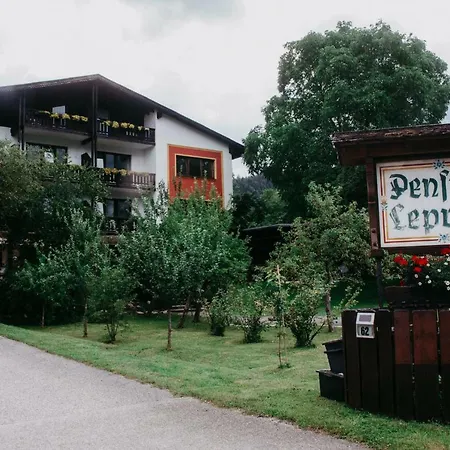 Leprich ゲストハウス